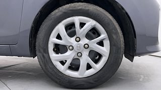 Used 2018 Hyundai Grand i10 [2017-2020] Magna 1.2 Kappa VTVT Petrol Manual tyres RIGHT FRONT TYRE RIM VIEW