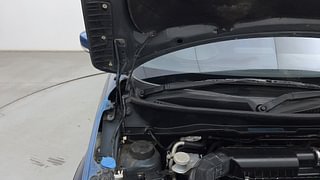 Used 2017 Maruti Suzuki Ignis [2017-2020] Zeta AMT Petrol Petrol Automatic engine ENGINE RIGHT SIDE HINGE & APRON VIEW