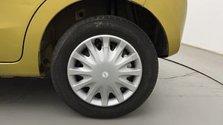 Used 2014 Maruti Suzuki Celerio VXI AMT Petrol Automatic tyres LEFT REAR TYRE RIM VIEW