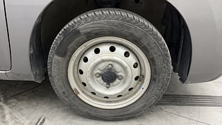 Used 2014 Maruti Suzuki Wagon R 1.0 [2010-2019] LXi Petrol Manual tyres RIGHT FRONT TYRE RIM VIEW