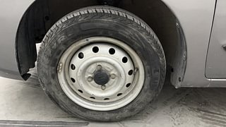 Used 2014 Maruti Suzuki Wagon R 1.0 [2010-2019] LXi Petrol Manual tyres LEFT FRONT TYRE RIM VIEW