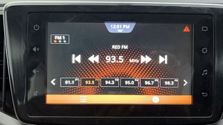 Used 2021 Maruti Suzuki Baleno [2019-2022] Zeta Petrol Petrol Manual top_features Integrated (in-dash) music system