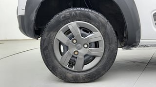 Used 2019 Renault Kwid [2017-2019] RXT 1.0 SCE Special (O) Petrol Manual tyres RIGHT REAR TYRE RIM VIEW