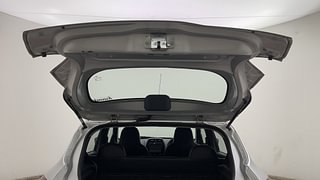 Used 2016 Renault Kwid [2015-2019] RXT Petrol Manual interior DICKY DOOR OPEN VIEW