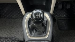 Used 2020 Hyundai New Santro 1.1 Sportz CNG Petrol+cng Manual interior GEAR  KNOB VIEW