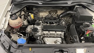 Used 2018 Volkswagen Polo [2015-2019] Highline1.2L (P) Petrol Manual engine ENGINE RIGHT SIDE VIEW