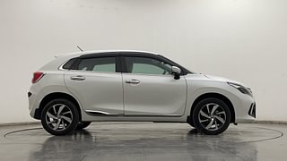 Used 2024 Toyota Glanza V AMT Petrol Automatic exterior RIGHT SIDE VIEW