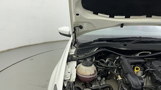 Used 2021 Volkswagen Polo Comfortline 1.0 TSI Petrol Manual engine ENGINE RIGHT SIDE HINGE & APRON VIEW