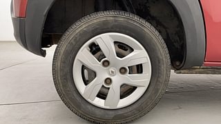 Used 2017 Renault Kwid [2015-2019] RXT Petrol Manual tyres RIGHT REAR TYRE RIM VIEW