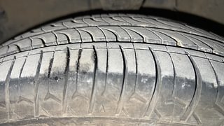 Used 2013 Hyundai i10 [2010-2016] Asta AT with Sunroof Petrol Petrol Automatic tyres LEFT FRONT TYRE TREAD VIEW