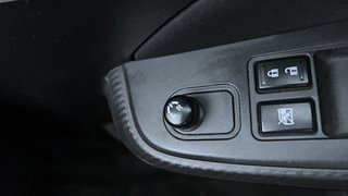 Used 2021 Maruti Suzuki Swift VXI AMT Petrol Automatic top_features Adjustable ORVM