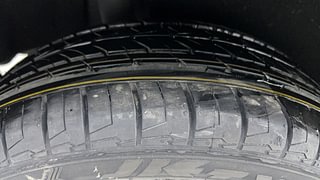 Used 2021 Maruti Suzuki Baleno [2019-2022] Zeta Petrol Petrol Manual tyres RIGHT REAR TYRE TREAD VIEW