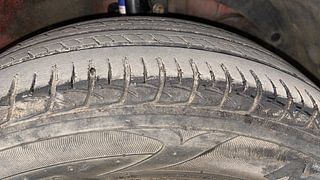 Used 2018 Maruti Suzuki Baleno [2015-2019] Delta Petrol Petrol Manual tyres RIGHT FRONT TYRE TREAD VIEW