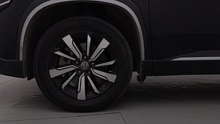 Used 2020 MG Motors Hector 2.0 Sharp Diesel Manual tyres LEFT FRONT TYRE RIM VIEW