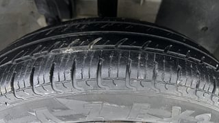 Used 2018 Renault Kwid [2015-2019] RXL Petrol Manual tyres RIGHT FRONT TYRE TREAD VIEW