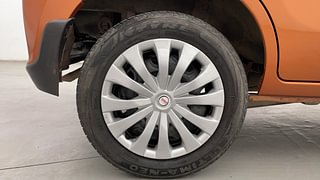 Used 2015 Maruti Suzuki Alto K10 [2014-2019] VXi Petrol Manual tyres RIGHT REAR TYRE RIM VIEW