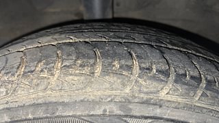 Used 2018 Hyundai Grand i10 [2017-2020] Magna 1.2 Kappa VTVT Petrol Manual tyres RIGHT REAR TYRE TREAD VIEW