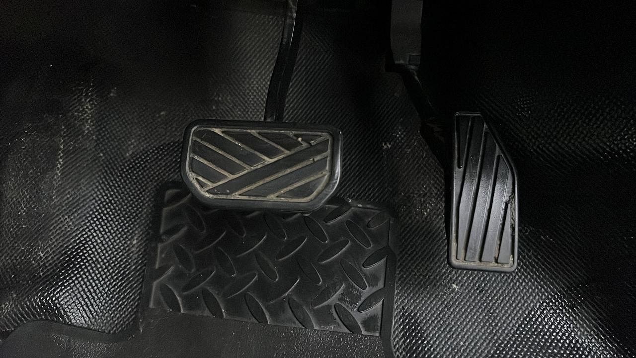 New Maruti Suzuki Swift interior PEDALS VIEW