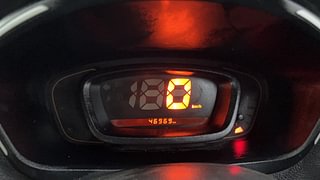 Used 2018 Renault Kwid [2015-2019] RXL Petrol Manual interior CLUSTERMETER VIEW