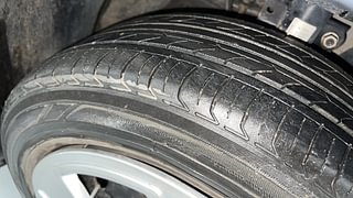 Used 2019 Volkswagen Ameo [2016-2020] 1.0 Comfortline Petrol Petrol Manual tyres RIGHT FRONT TYRE TREAD VIEW