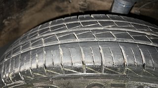 Used 2024 Maruti Suzuki S-Presso [2019-2022] LXI Petrol Manual tyres RIGHT FRONT TYRE TREAD VIEW