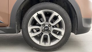Used 2015 Hyundai i20 Active [2015-2020] 1.2 S Petrol Manual tyres RIGHT FRONT TYRE RIM VIEW