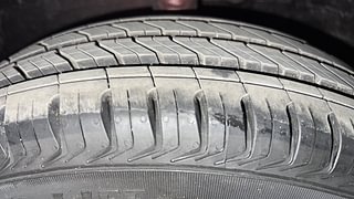 Used 2016 Hyundai Eon [2011-2018] Era + (O) Petrol Manual tyres LEFT FRONT TYRE TREAD VIEW