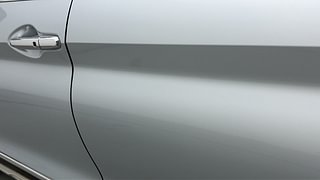 Used 2023 Maruti Suzuki XL6 Alpha MT Petrol Petrol Manual dents MINOR DENT