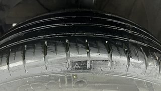 Used 2021 Maruti Suzuki Baleno [2019-2022] Zeta Petrol Petrol Manual tyres LEFT FRONT TYRE TREAD VIEW