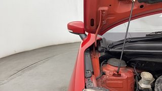 Used 2018 Maruti Suzuki Baleno [2015-2019] Delta Petrol Petrol Manual engine ENGINE RIGHT SIDE HINGE & APRON VIEW