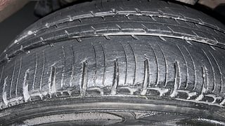 Used 2016 Mahindra KUV100 [2015-2017] K6 6 STR Petrol Manual tyres RIGHT FRONT TYRE TREAD VIEW
