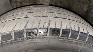 Used 2015 Hyundai i20 Active [2015-2020] 1.2 S Petrol Manual tyres LEFT FRONT TYRE TREAD VIEW
