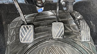 Used 2018 Maruti Suzuki Baleno [2015-2019] Zeta Petrol Petrol Manual interior PEDALS VIEW