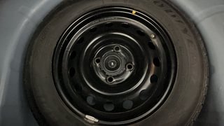 Used 2016 Ford Figo [2015-2019] Trend 1.2 Ti-VCT Petrol Manual tyres SPARE TYRE VIEW
