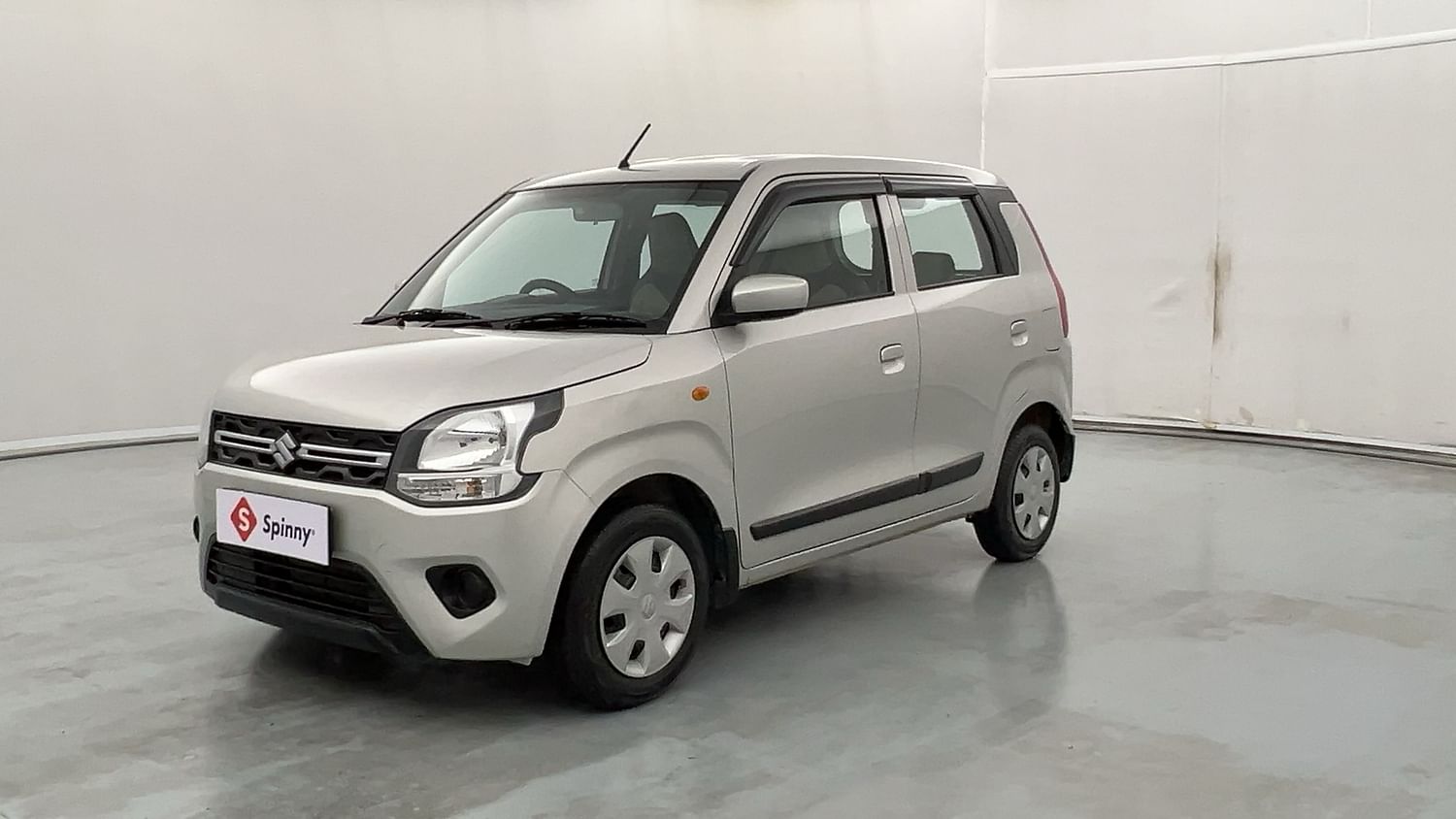 LEFT FRONT CORNER VIEW