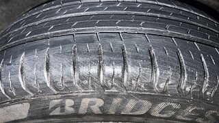 Used 2022 Maruti Suzuki New Ertiga ZXI (O) CNG Petrol+cng Manual tyres RIGHT FRONT TYRE TREAD VIEW