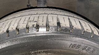 Used 2017 Hyundai Grand i10 Asta 1.1 CRDi Diesel Manual tyres RIGHT FRONT TYRE TREAD VIEW