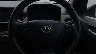 Used 2017 Hyundai Xcent [2017-2019] SX Petrol Petrol Manual top_features Airbags