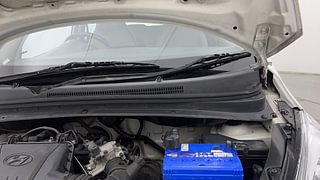 Used 2015 Hyundai i10 magna 1.1 Petrol Manual engine ENGINE LEFT SIDE HINGE & APRON VIEW