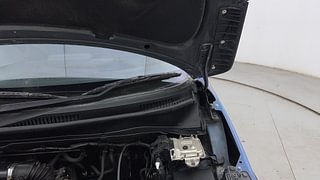 Used 2017 Maruti Suzuki Ignis [2017-2020] Zeta AMT Petrol Petrol Automatic engine ENGINE LEFT SIDE HINGE & APRON VIEW