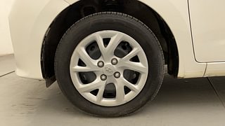 Used 2017 Hyundai Grand i10 Sportz 1.2 Kappa VTVT Petrol Manual tyres LEFT FRONT TYRE RIM VIEW