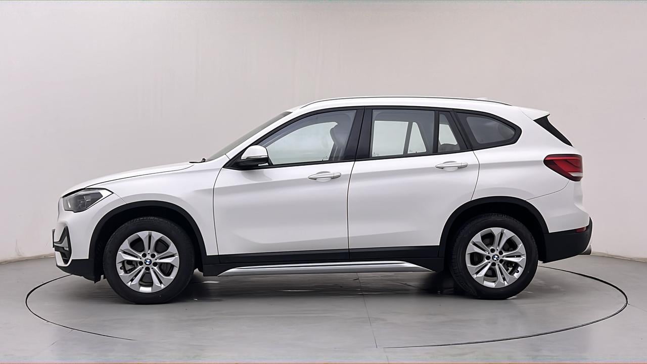 New BMW X1 exterior LEFT SIDE VIEW