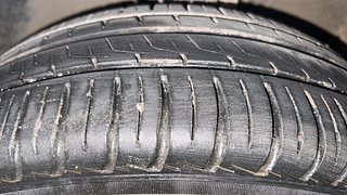 Used 2015 Volkswagen Polo [2010-2014] Highline1.2L (P) Petrol Manual tyres LEFT FRONT TYRE TREAD VIEW