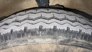 Used 2021 Maruti Suzuki Eeco AC 5 STR Petrol Manual tyres RIGHT FRONT TYRE TREAD VIEW
