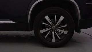 Used 2020 MG Motors Hector 2.0 Sharp Diesel Manual tyres LEFT REAR TYRE RIM VIEW