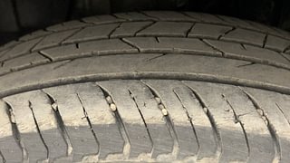 Used 2022 Nissan Magnite XE Petrol Manual tyres LEFT FRONT TYRE TREAD VIEW