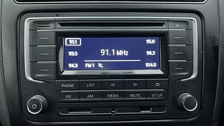 Used 2021 Volkswagen Polo Comfortline 1.0 TSI Petrol Manual top_features Integrated (in-dash) music system