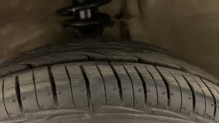 Used 2016 Maruti Suzuki Alto 800 [2012-2016] Lxi Petrol Manual tyres LEFT FRONT TYRE TREAD VIEW