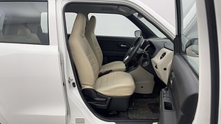 Used 2021 Maruti Suzuki Wagon R 1.0 [2019-2022] VXI (O) Petrol Manual interior RIGHT SIDE FRONT DOOR CABIN VIEW