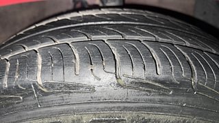 Used 2014 Hyundai Grand i10 [2013-2017] Sportz 1.2 Kappa VTVT Petrol Manual tyres RIGHT FRONT TYRE TREAD VIEW